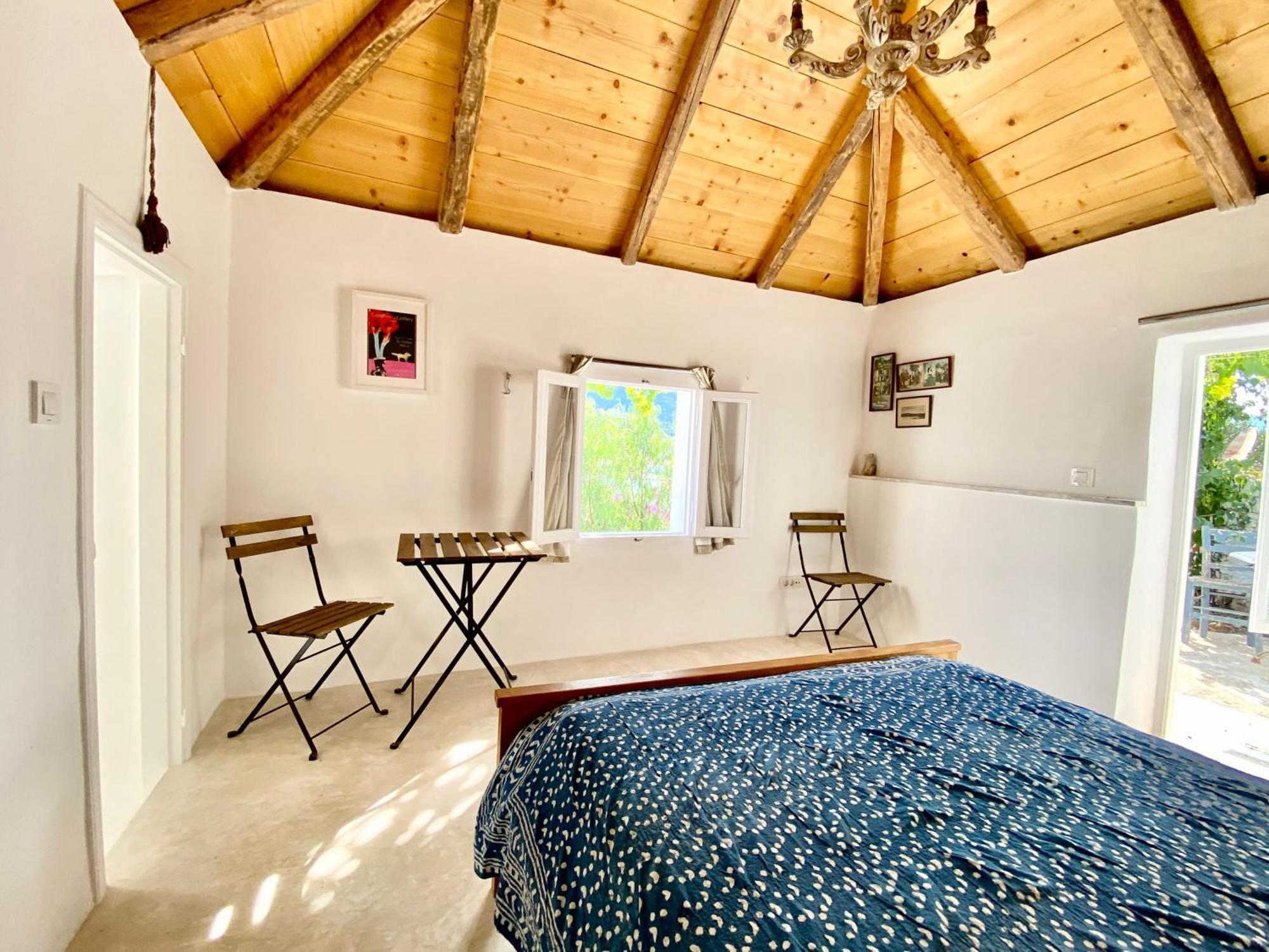 Stylish Vathy Studio With Sea View Exterior photo